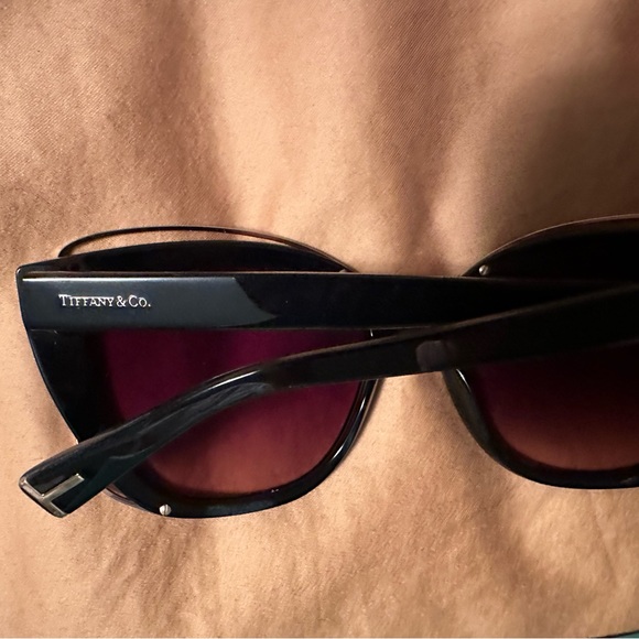 NEW TIFFANY SUNGLASSES! Gorgeous! - Picture 10 of 10